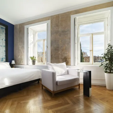 Unfound Door – Design Hotel