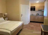 Apartment Hotel Kral - Business Hotel & Serviced Apartments