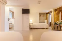 Host & Home