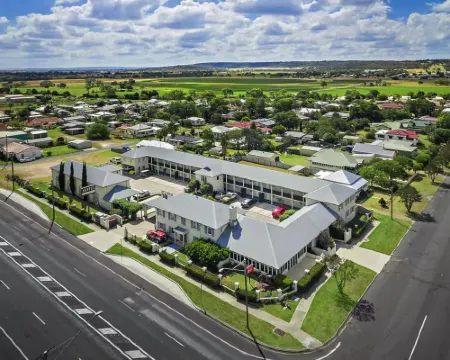 โค้ชแมนส์ อินน์ วอร์วิค โรงแรมในวอริก