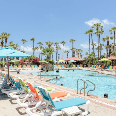 Isla Grand Beach Resort