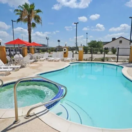 Country Inn & Suites by Radisson, The Woodlands