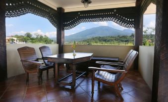 Melva Balemong Hotels & Resorts