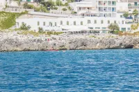 Hotel la Roccia Hotels in Marittima