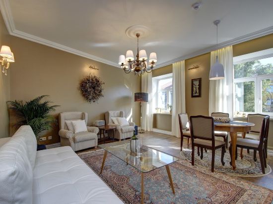 German18-3A Luxury Vilnius Apartment