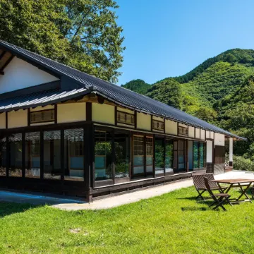 Setouchi Cominca Stays Hiroshima Frosen