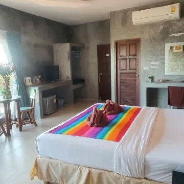 Saikaew Boutique Hotel Hotels near Sai Kaew Beach