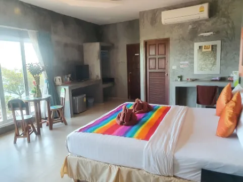 Saikaew Boutique Hotel Отели рядом с достопримечательностью «Ао Хин Хок»