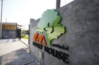 Patoey House Hotels in Amphoe Mueang Chon Buri