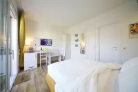Villa Pini - Bed and Breakfasts
