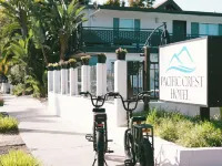 Pacific Crest Hotel Hotels near Santa Barbara Zoo