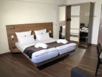 Hotel Isenbütteler Hof فنادق في Gifhorn