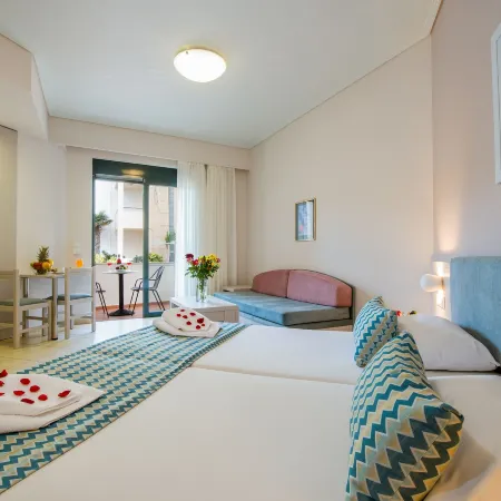 Creta Palm Resort Hotel & Apartments