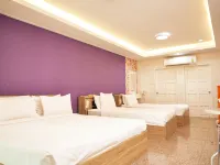 Baan Dara Resort Hotels near Kru Tor