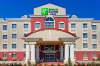 Holiday Inn Express & Suites Byram