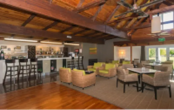 Scenic Hotel Bay of Islands - bar