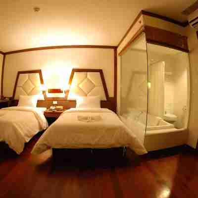 河畔城酒店 Rooms