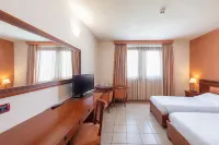 Hotel Vecchio Casello Hôtels à : Crema