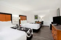 Baymont by Wyndham Fort Myers Central Các khách sạn ở Đô thành Myers
