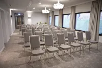 グレート ポロニア ザ グラナリー ラ スイート ホテル