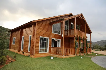 Swizore Отели в г. Enfeh