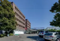 Best Western Plus Hotel Farnese - parking