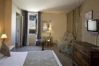 Hôtel le Donjon - Cœur de La Cité Médiévale