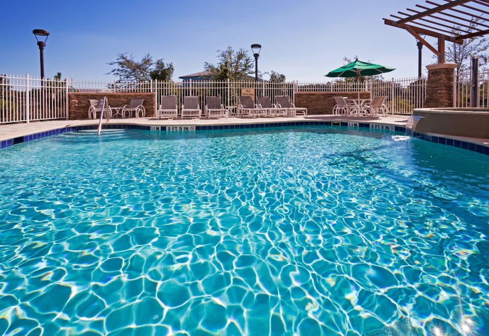 Hotel Indigo Jacksonville-Deerwood ParkOver view