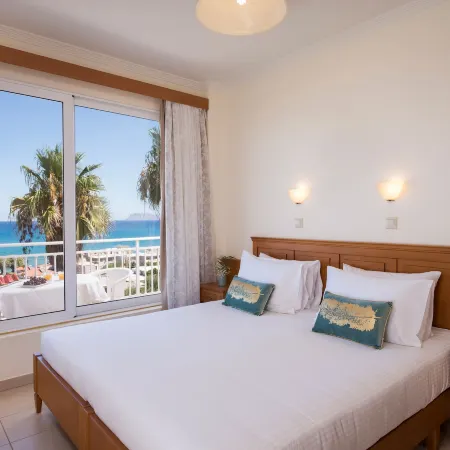Hermes Sea View