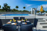 Apartments & Rooms Villa Casia Hotels in Gajac