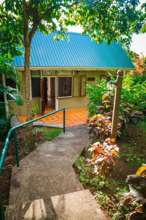 Stonefield Villa Resort