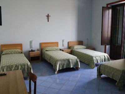Ancelle Sorrento - Casa d'Accoglienza