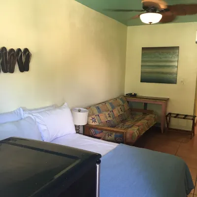 Mamacitas Guest House Hotel dekat Pantai Flamenco