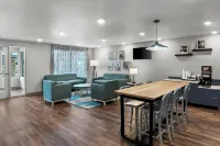 WoodSpring Suites Newington - Hartford South Hotels in Farmington