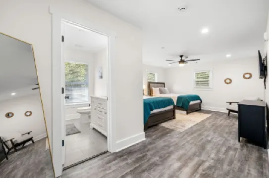 Grand Retreat Luxury Vacation for Large Groups