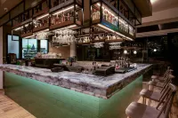 Atrion Resort Hotel - bar