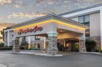 Hampton Inn Adel Hotels in Cook County