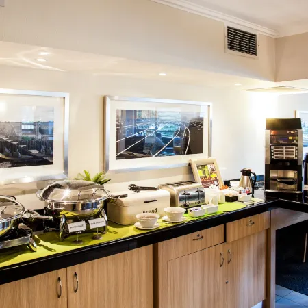Road Lodge Germiston Lake Hoteles en Germiston