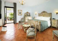 Hotel Sirius