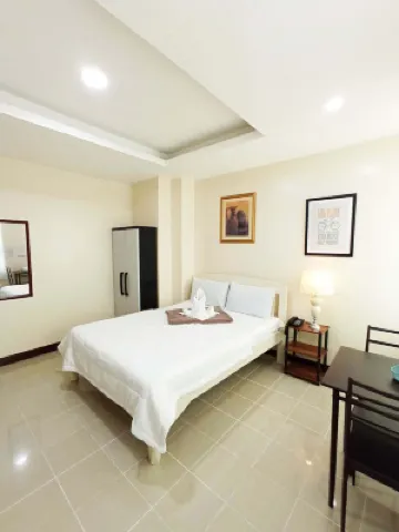 B&J Guesthouse and Tours