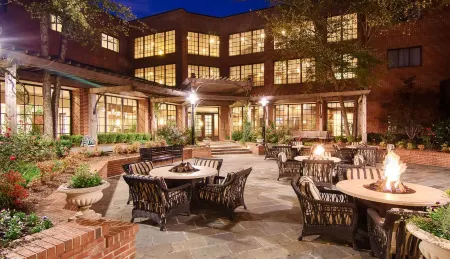 DoubleTree Suites by Hilton Hotel Charlotte-Southpark