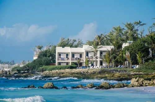 Ocean Spray Apartments Hotels in Silver Sands