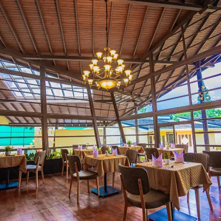 Light Villas Gigiri Отели рядом с достопримечательностью «Посольство США»