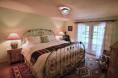Casa del Sol Bed and Breakfast