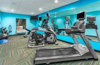 Holiday Inn Express & Suites Morristown