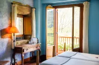 Usategieta Hotels in Оярцун