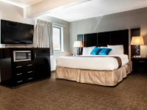 Heartland Inn Coralville Hotels in West Lucas