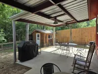 Rustic Cabin 300 Yards from Free Boat Launch & Swimming Area