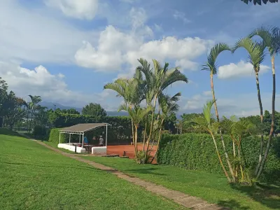 Villa Internacional Hotel & Club