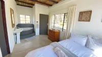 Wide Horizons Mountain Retreat Hotels in Kholwane